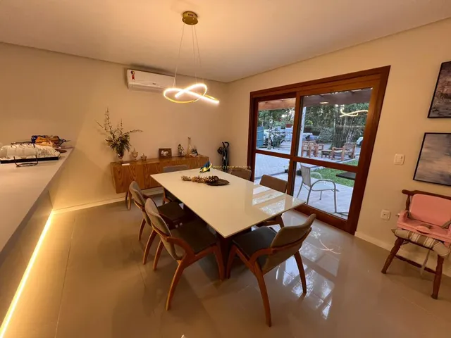 Imagem 8: Confortável Casa à venda em Gramado, completa, mobiliada e decorada. Abaixo do preço