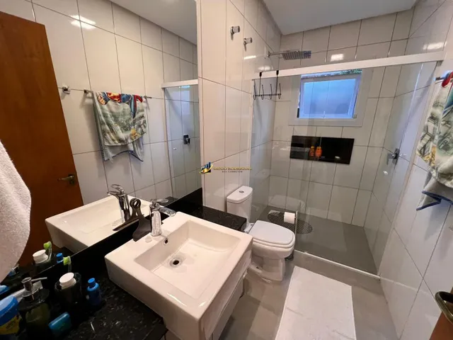 Imagem 2: Confortável Casa à venda em Gramado, completa, mobiliada e decorada. Abaixo do preço