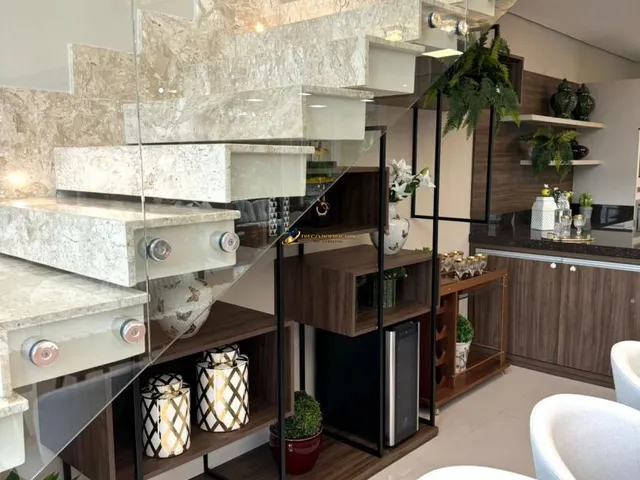 Imagem 15: Sobrado de 4 suítes mobiliado e decorado em condomínio de alto padrão - Possibilidade