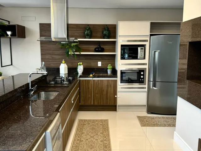Imagem 6: Sobrado de 4 suítes mobiliado e decorado em condomínio de alto padrão - Possibilidade