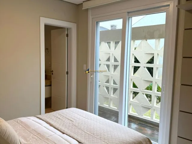 Imagem 10: Sobrado de 4 suítes mobiliado e decorado em condomínio de alto padrão - Possibilidade