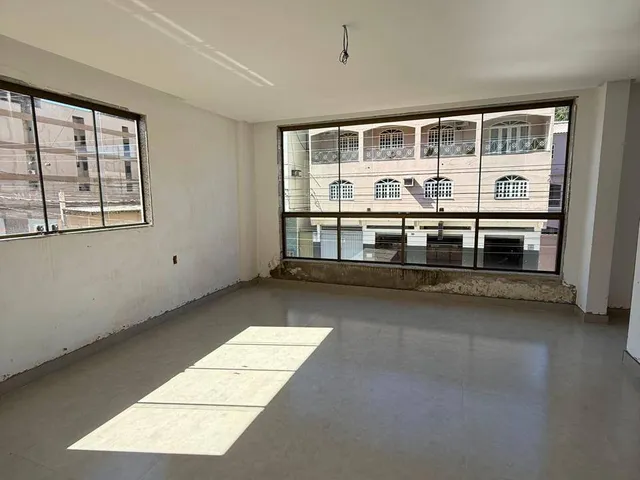 Imagem 2: Prédio Comercial ou Residencial à Venda no Centro de Alfredo Chaves/ES