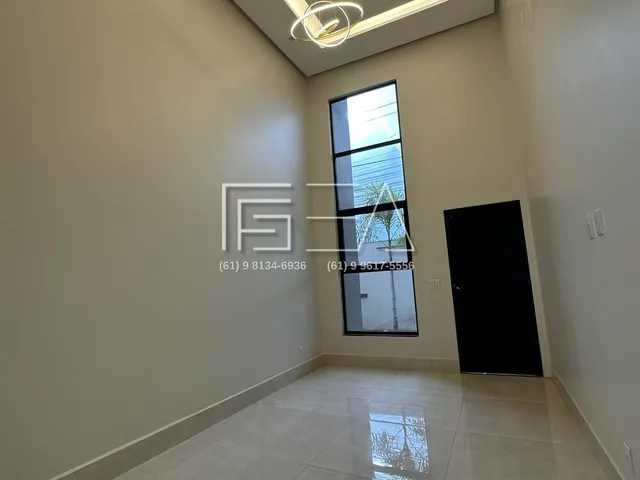 Imagem 10: Oportunidade! Casa à venda com 03 Quartos sendo 01 suíte