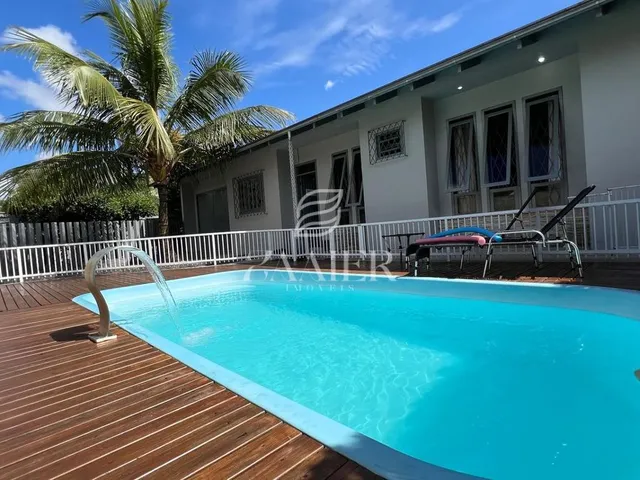 Imagem: Casa com 3 Quartos, Glória - Joinville