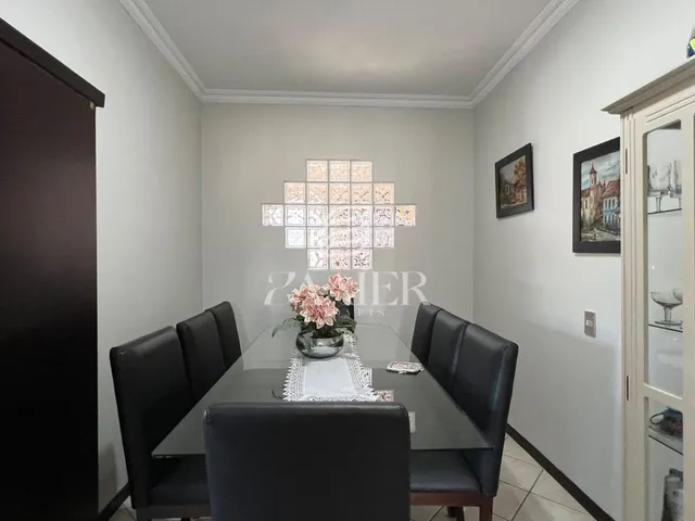 Imagem 2: Casa com 3 Quartos, Glória - Joinville