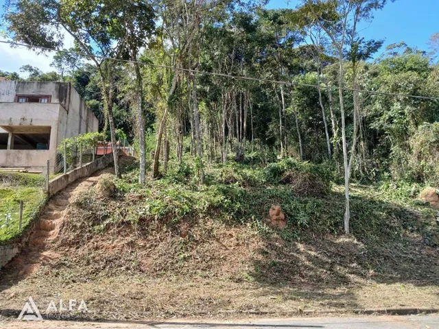 Imagem 1: Lote com 810m² no Condomínio Vale Imperial – Itabirito/MG