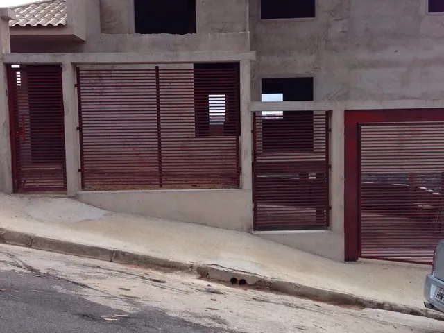 Imagem: Casa à venda no bairro Parque Vivaldi Leite