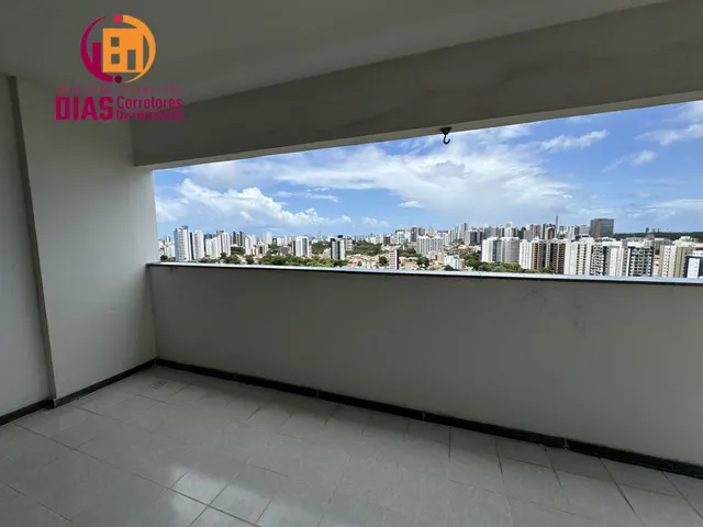 Imagem 6: Vendo Cobertura Duplex com piscina privativa e vista mar no Caminho das árvores com