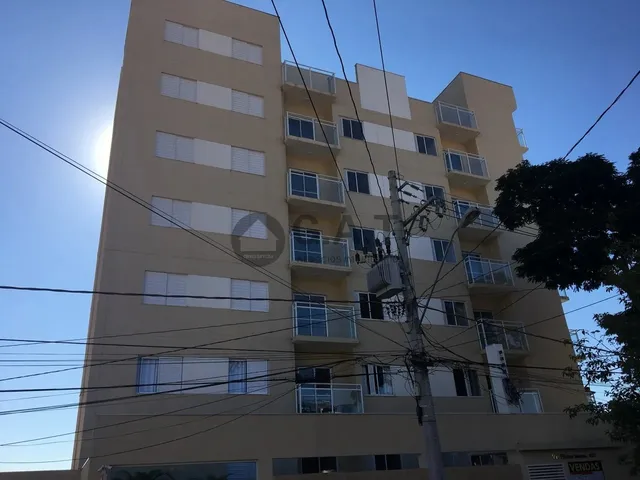 Imagem: O apartamento possui 3 Dormitórios, 2 Suítes, 1 Banheiro,