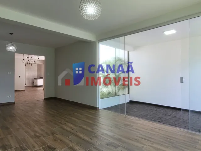 Imagem 15: Casa térrea 3 quartos, 1 suíte e 2 demi suíte, lote 440m² (pega duas ruas