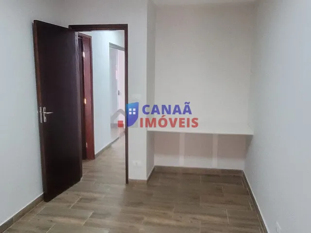 Imagem 16: Casa térrea 3 quartos, 1 suíte e 2 demi suíte, lote 440m² (pega duas ruas