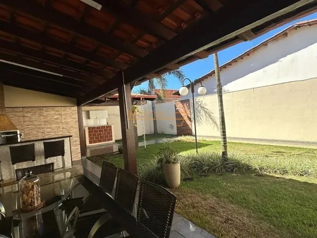 Imagem: Casa à venda no bairro Jardim Interlagos
