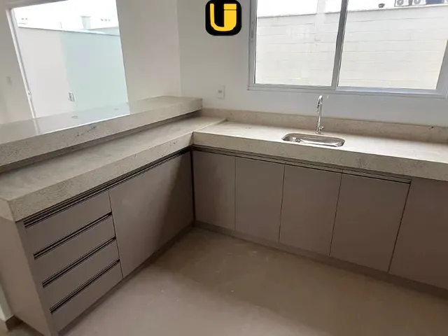 Imagem: Casa estilo Sobrado com 3 quartos, Armários