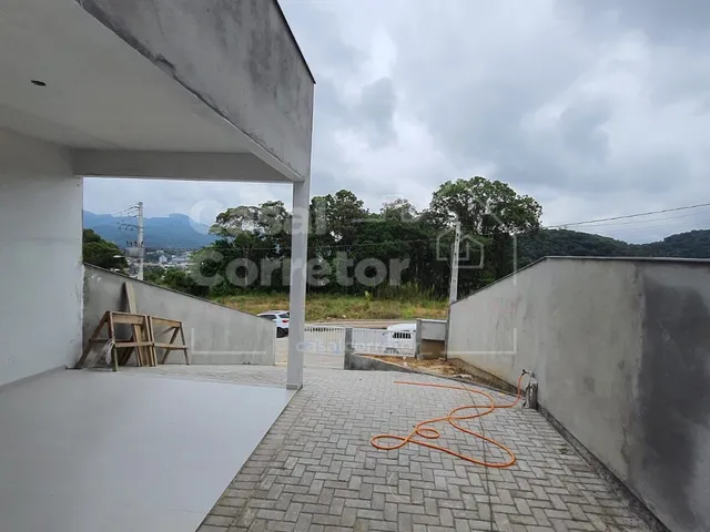 Imagem 5: Casa Baixa de 3 Dormitórios Sendo 1 Suíte