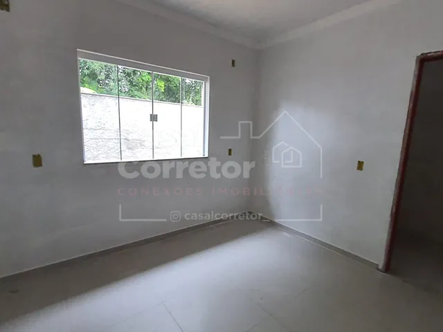 Imagem 8: Casa Baixa de 3 Dormitórios Sendo 1 Suíte