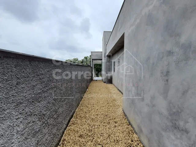 Imagem 3: Casa Baixa de 3 Dormitórios Sendo 1 Suíte
