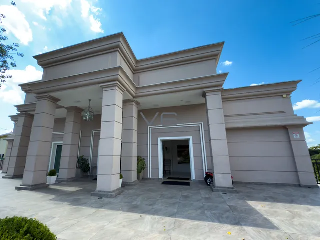 Imagem 8: Casa Mobiliada de Alto Padrão com 4 Quartos, 290 M² Privativos, 4 Vagas de Garagem, no
