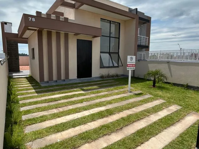 Imagem: Casa com 3 Dormitorio(S) Localizado(A) no
