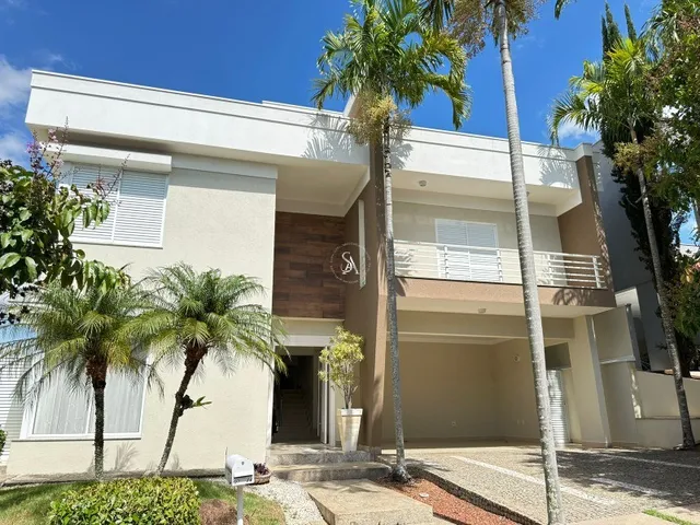 Imagem: Luxuosa Casa em Condomínio À Venda em
