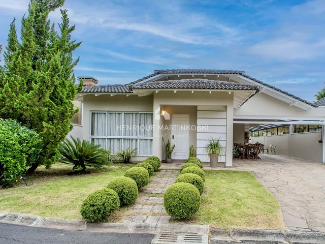 Imagem: Casa em Condomínio-4 quartos-4 vagas-265m2-Térrea-Quintal-Não