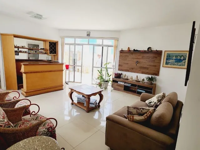 Imagem 13: Vendo em Super Oportunidade Apartamento Cobertura Duplex com 5/5, 3 suítes, 3 vagas