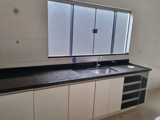 Imagem 12: Aluguel de Casa Espaçosa com 3 Quartos no Parque dos Pirineus