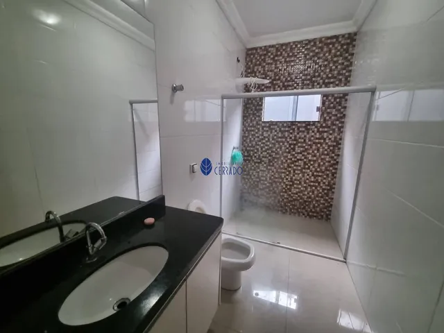 Imagem 4: Aluguel de Casa Espaçosa com 3 Quartos no Parque dos Pirineus