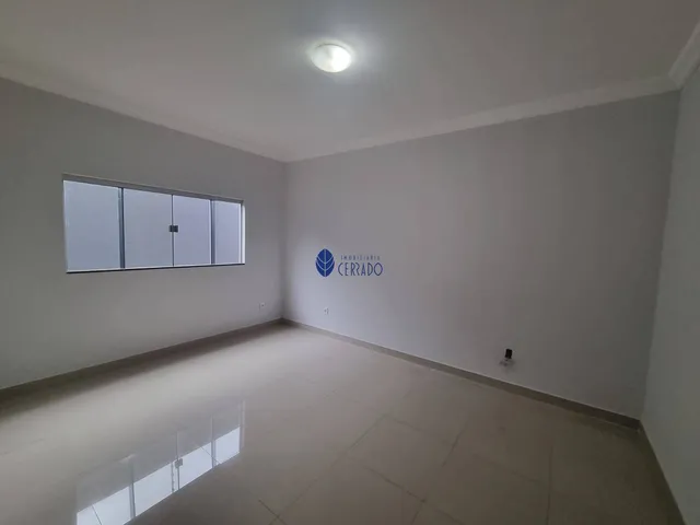 Imagem 9: Aluguel de Casa Espaçosa com 3 Quartos no Parque dos Pirineus