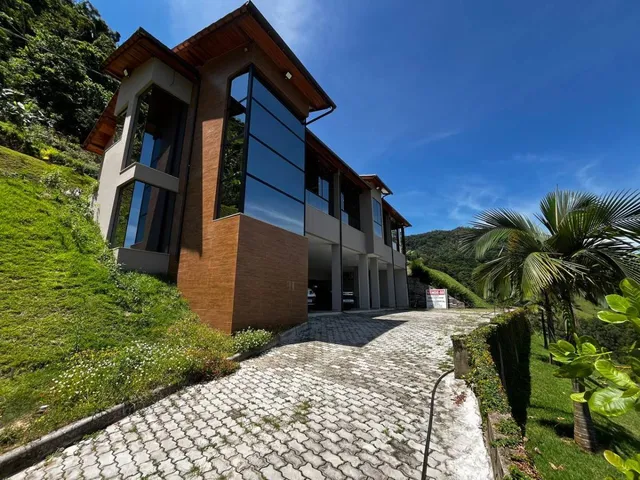 Imagem 14: Mansão à venda 3 Suítes com 400m² em Vargem Alta/ ES