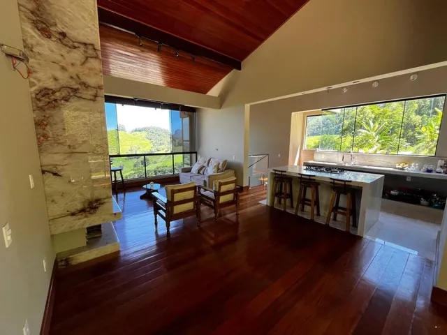 Imagem 9: Mansão à venda 3 Suítes com 400m² em Vargem Alta/ ES