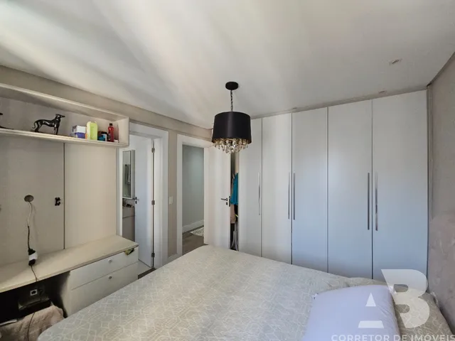 Imagem 12: Aluguel de Cobertura de Luxo no Centro de Balneário Camboriú: 4 quartos, 4 suítes, 3