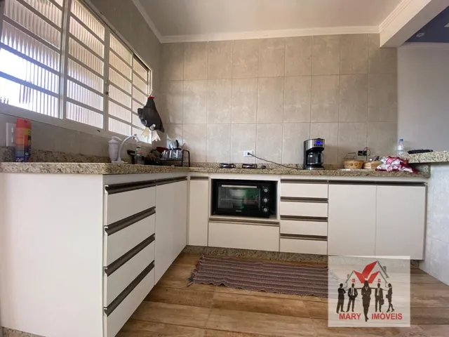 Imagem 12: Casa à venda no bairro Morada dos Pássaros - Poços de Caldas/MG