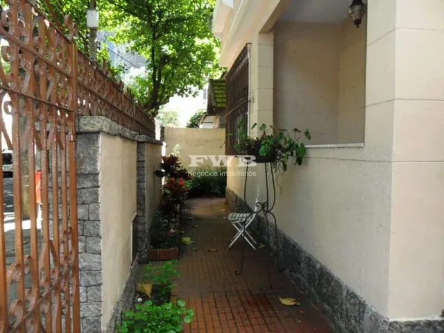 Imagem: Casa Triplex de 449 M² na Urca