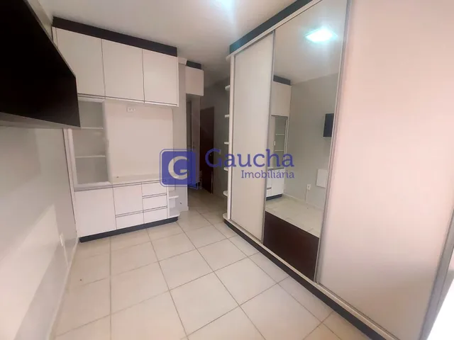 Imagem 5: Casa com Piscina Semi Mobiliada