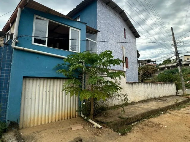 Imagem 11: Casa à Venda em Guarapari-ES: Residência Espaçosa no Bairro Perocão com 3 Quartos, 2