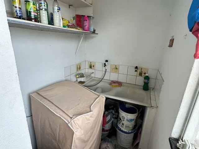 Imagem 10: Casa à Venda em Guarapari-ES: Residência Espaçosa no Bairro Perocão com 3 Quartos, 2