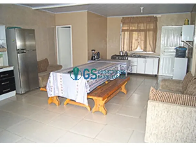 Imagem 12: Casa com 4 Dormitórios e Varanda na Praia da Pinheira
