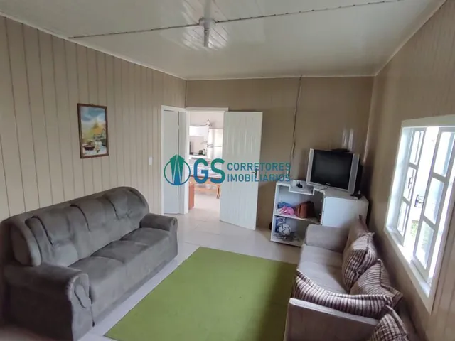 Imagem 4: Casa com 4 Dormitórios e Varanda na Praia da Pinheira