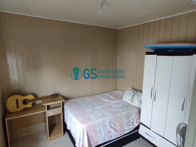 Imagem 9: Casa com 4 Dormitórios e Varanda na Praia da Pinheira