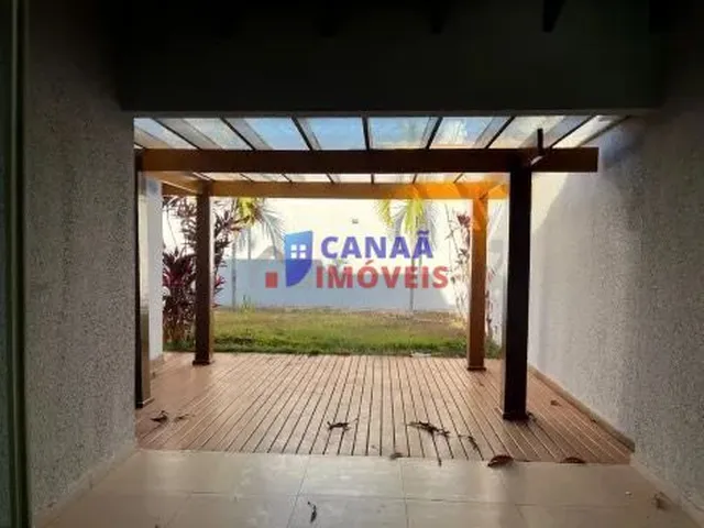 Imagem: Casa com 3 quartos, 1 suite - bairro Santa