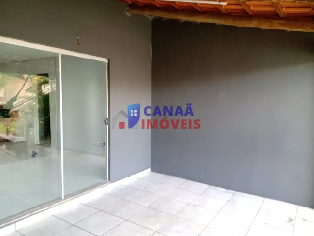 Imagem 5: Casa com 3 quartos, 2 suítes, piscina - B: Nova Uberlândia