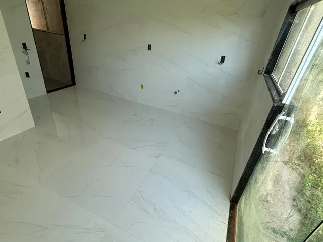 Imagem 5: Imperdível: Casa à venda em Guarapari-ES, 3 quartos, 1 suíte, 2 salas, 3 banheiros, 2