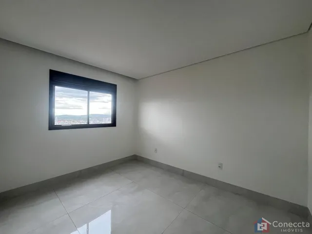 Imagem 13: Cobertura com 4 Quartos à Venda no Jardim Centro em Patos de Minas-MG