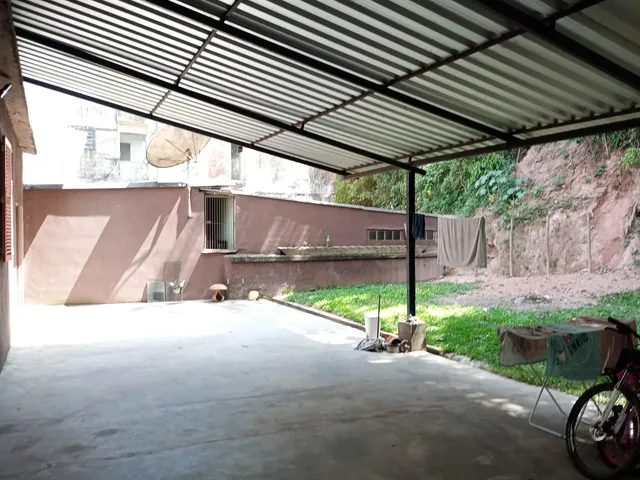Imagem: Prédio Comercial Próximo Ao Centro de