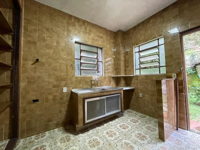 Imagem 7: Casa com 5 Quartos em Teresópolis
