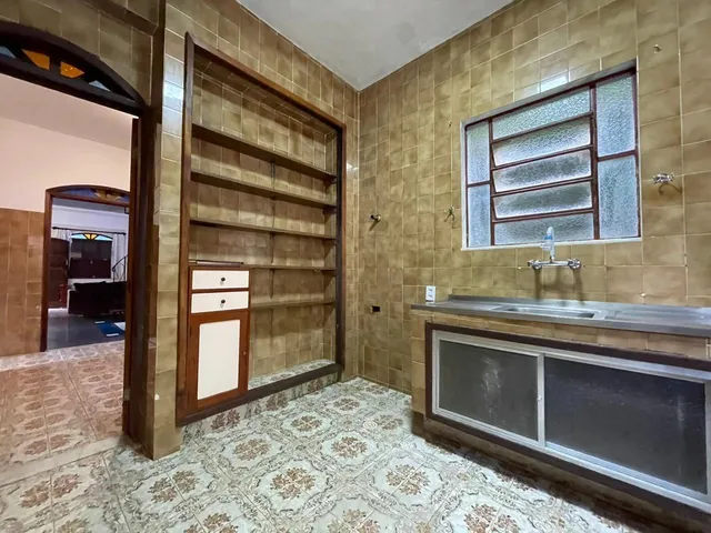 Imagem 2: Casa com 5 Quartos em Teresópolis