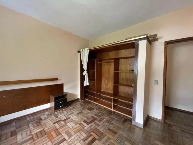 Imagem 3: Casa com 5 Quartos em Teresópolis