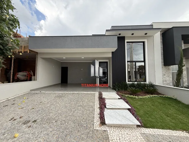 Imagem 1: Casa 3 dorm sendo uma suite cozinha com planejados e eletros no Jardim do Jatoba