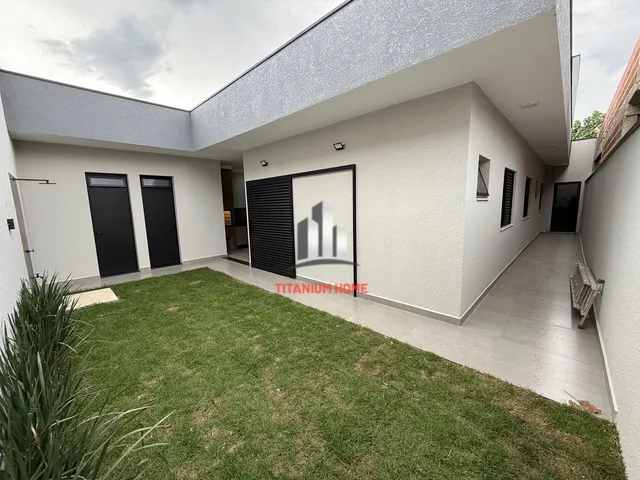 Imagem 8: Casa 3 dorm sendo uma suite cozinha com planejados e eletros no Jardim do Jatoba