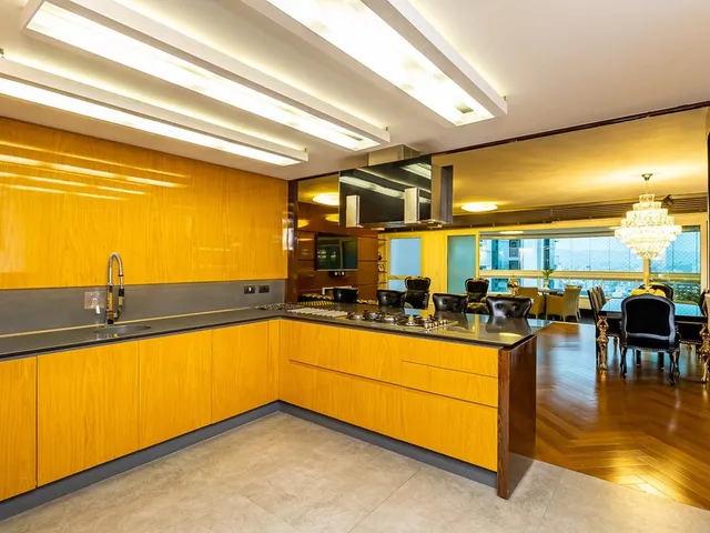 Imagem 8: Apartamento à venda em Porto Alegre, Bela Vista, com 3 quartos, 223.07m²
